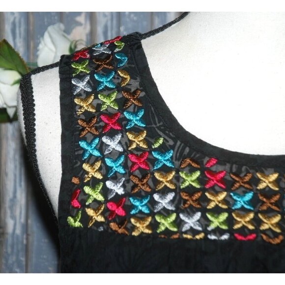 Lugga Black Sleeveless Embroidered Top Size M Colorful X Pattern Cut Out Lace - Picture 5 of 11